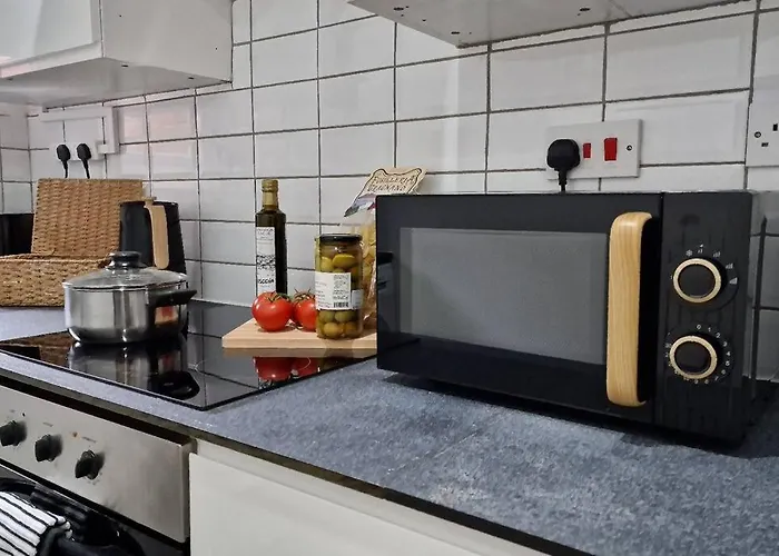 Cosy 2 Bedroom Apartment